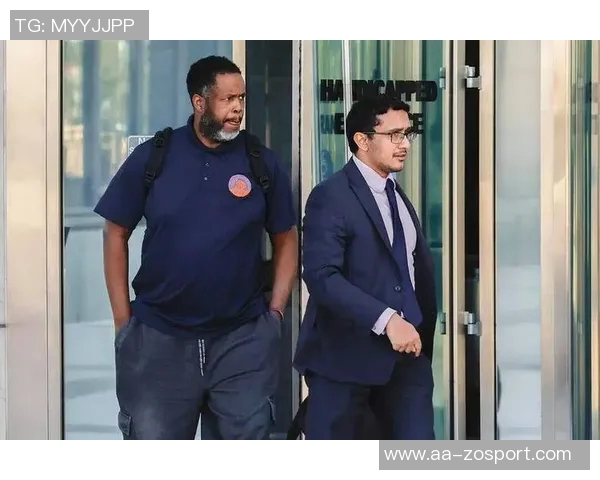 达蒙琼斯曝詹姆斯缺阵内幕短信下注雄鹿助我赢得巨额利润