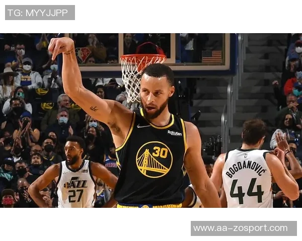 小迈克尔波特半场表现平平三分球命中率低迷仅得9分3板5助