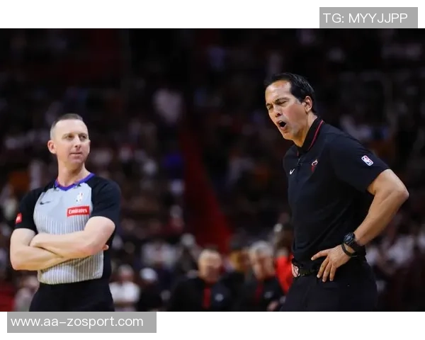 希罗因脚趾受伤缺席比赛斯波表示将关注可用球员情况 希罗因脚趾受伤缺席比赛斯波表示将关注可用球员情况