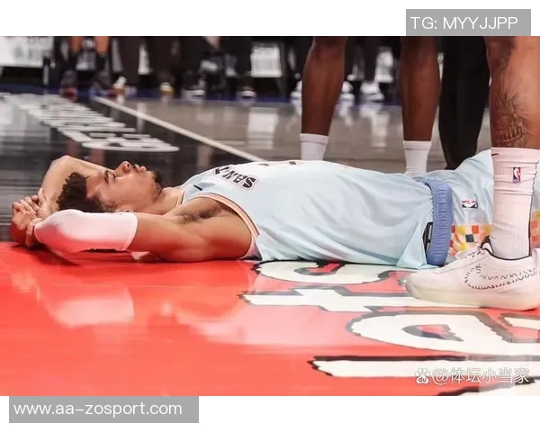 文班亚马半场表现起伏6分2板2帽5助攻却伴随4次失误